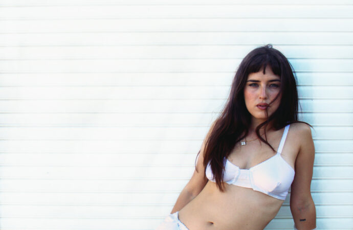 Maria Fort, l’arquitecta del pop de cambra que ens pessiga l’ànima