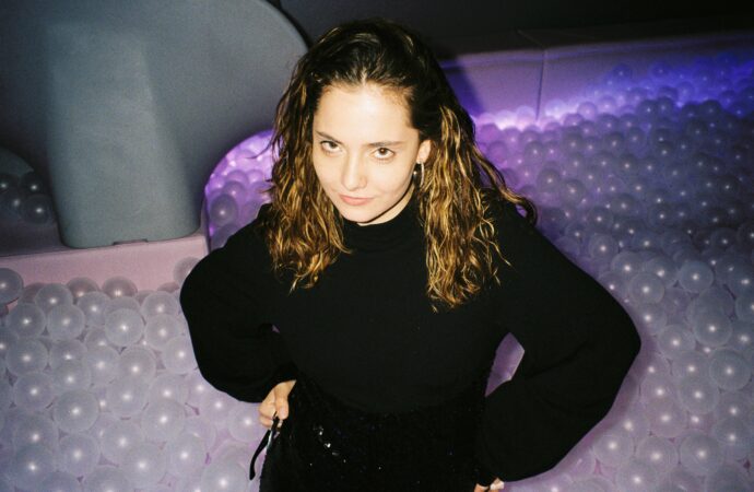 TRAMMA i l’art de deixar anar: “Si m’estimes” consolida el seu nou rumb electro-pop