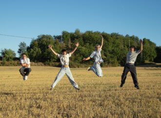 El secret millor guardat d’Osona surt a la llum: així sona el debut d’Adéu Varsòvia que ho canviarà tot